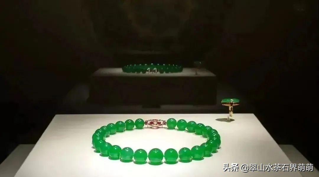 精品赏析：世界上最贵的七条翡翠珠链，你不一定都见过