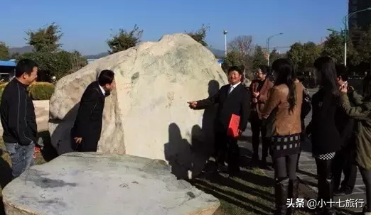 25吨重的翡翠原石得见天日｜被命名世界最大翡翠毛石