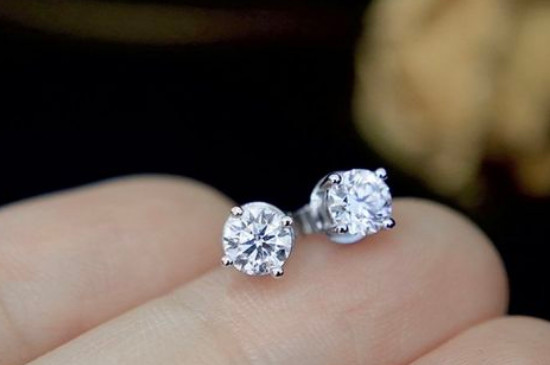 钻石的净度分为哪几个级别  第4张