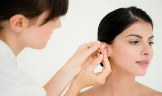 耳朵长痣的位置与命运 耳朵长痣代表什么