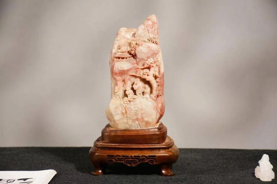 寿山石雕的社会影响广泛，令人惊叹三大绝技