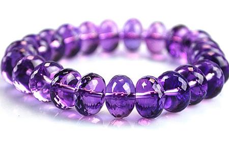 紫水晶的功效与作用的介绍   紫水晶手链戴哪只手?