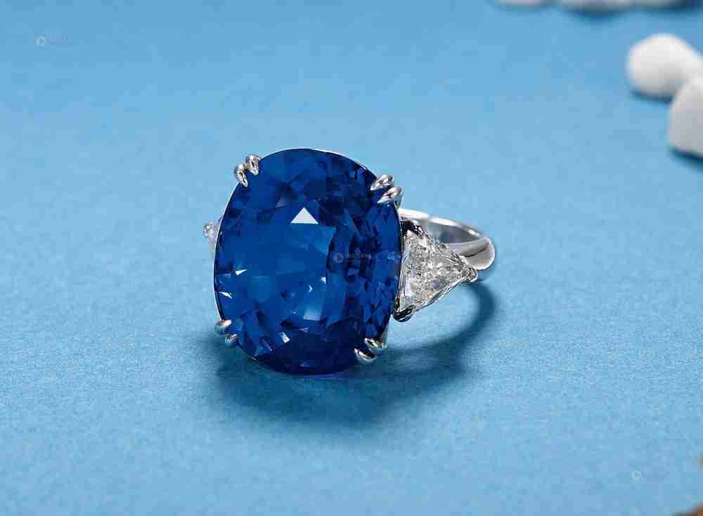 蓝宝石的价格和哪些因素有关 佩戴蓝宝石戒指的寓意
